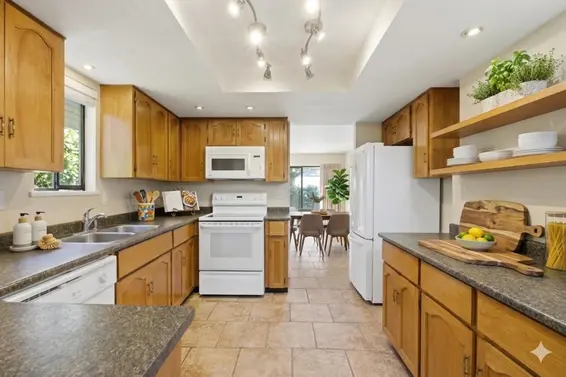 253 East 19th Street, North Vancouver For Sale - image 7