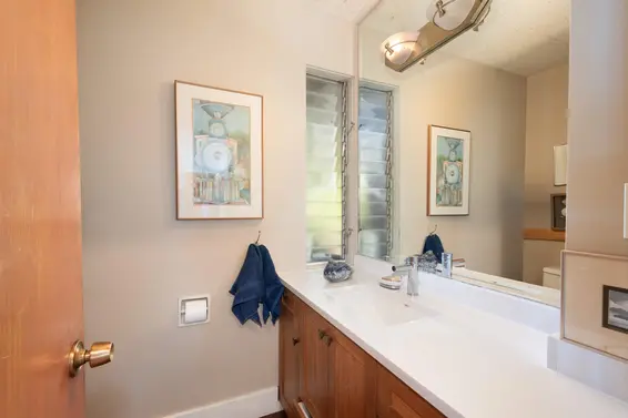 4455 Harris Place, North Vancouver For Sale - image 15