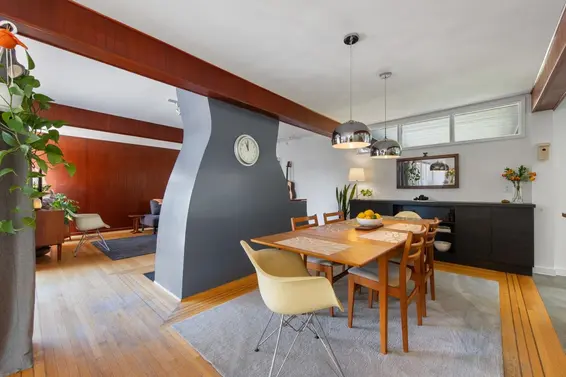 931 Belvista Crescent, North Vancouver For Sale - image 11