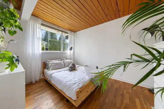 931 Belvista Crescent, North Vancouver For Sale - image 14