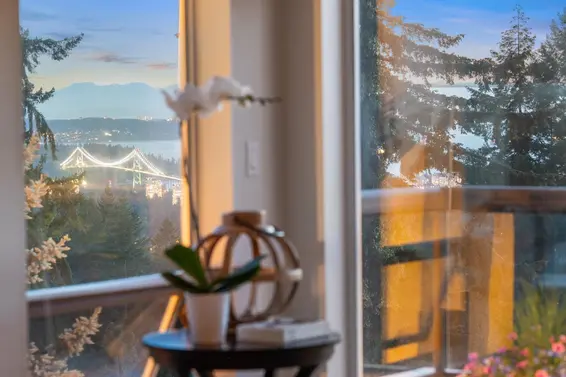 4210 Starlight Way, North Vancouver For Sale - image 28