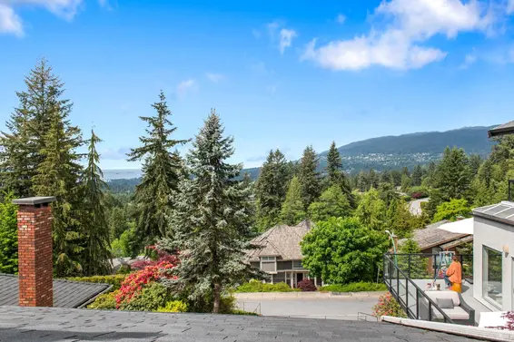 4210 Starlight Way, North Vancouver For Sale - image 8
