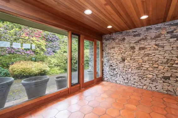 670 Fairmile Road, West Vancouver For Sale - image 9