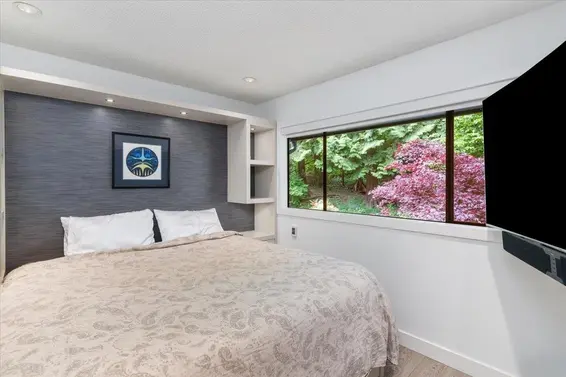 818 Frederick Road, North Vancouver For Sale - image 31