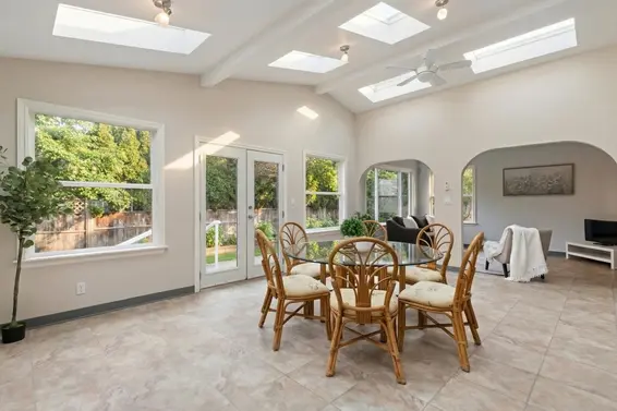 972 Beaconsfield Road, North Vancouver For Sale - image 10