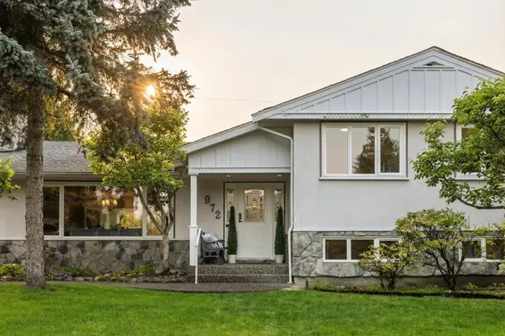 972 Beaconsfield Road, North Vancouver For Sale - image 3