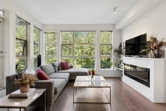 316 3602 Aldercrest Drive, North Vancouver For Sale - image 2