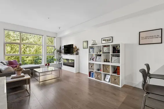 316 3602 Aldercrest Drive, North Vancouver For Sale - image 3