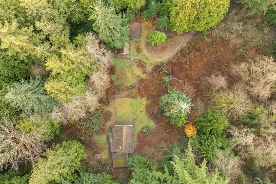 4520 Lynn Valley Road, North Vancouver For Sale - image 2