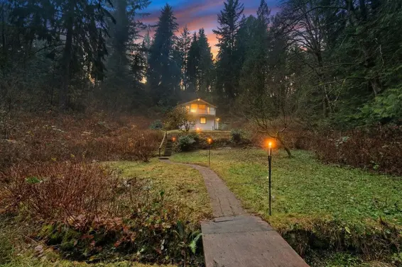 4520 Lynn Valley Road, North Vancouver For Sale - image 6