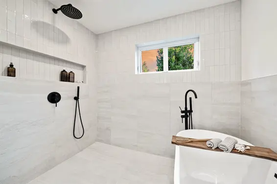 4365 Raeburn Street, North Vancouver For Sale - image 27