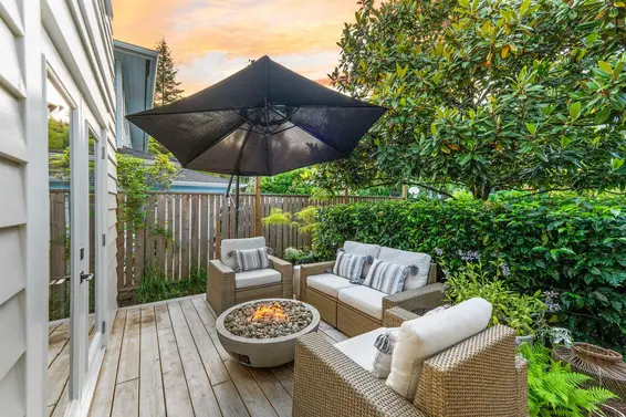 4365 Raeburn Street, North Vancouver For Sale - image 6