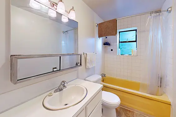 246 West 4th Street, North Vancouver For Sale - image 13