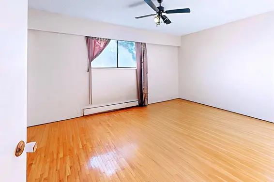 246 West 4th Street, North Vancouver For Sale - image 20