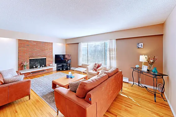 246 West 4th Street, North Vancouver For Sale - image 32
