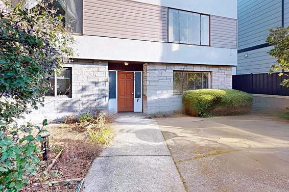 246 West 4th Street, North Vancouver For Sale - image 9