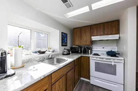 3039 St. Georges Avenue, North Vancouver For Sale - image 26