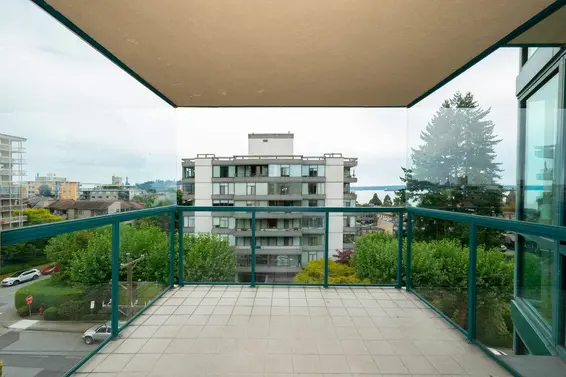 501 1427 Duchess Avenue, West Vancouver For Sale - image 11