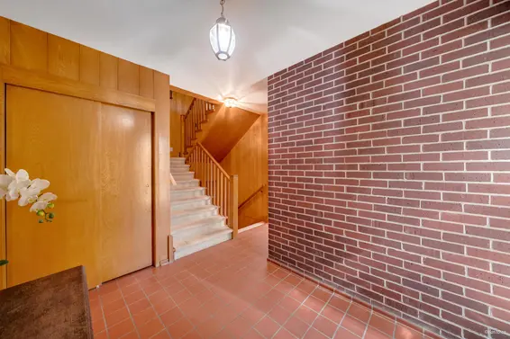1752 Ottawa Place, West Vancouver For Sale - image 6