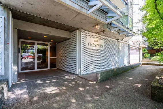 208 1550 Chesterfield Avenue, North Vancouver For Sale - image 4