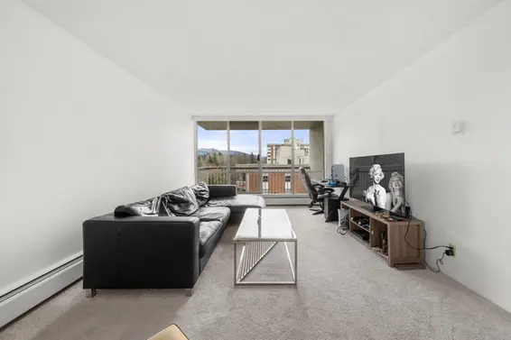 1404 2016 Fullerton Avenue, North Vancouver For Sale - image 2