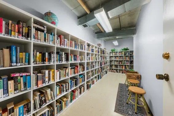 1404 2016 Fullerton Avenue, North Vancouver For Sale - image 30