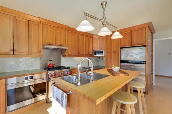 4638 Lockehaven Place, North Vancouver For Sale - image 15