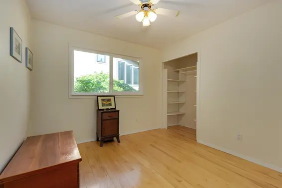 4638 Lockehaven Place, North Vancouver For Sale - image 24