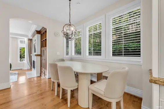 4513 Caulfeild Lane, West Vancouver For Sale - image 16