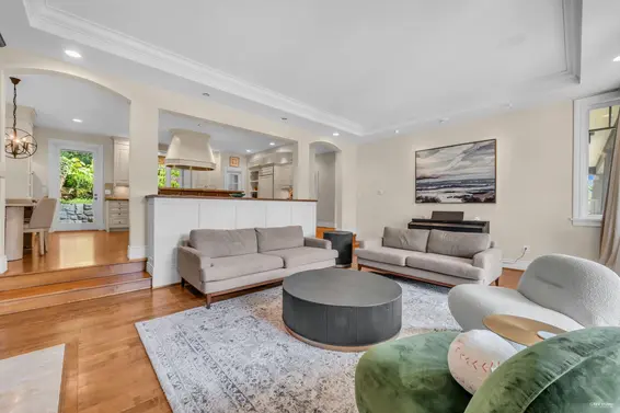 4513 Caulfeild Lane, West Vancouver For Sale - image 18