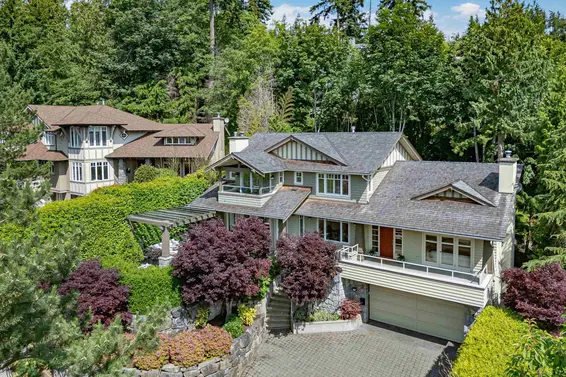 4513 Caulfeild Lane, West Vancouver For Sale - image 2