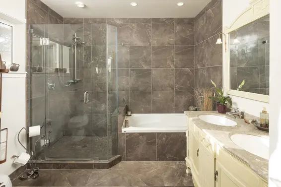 4778 Marine Drive, West Vancouver For Sale - image 19