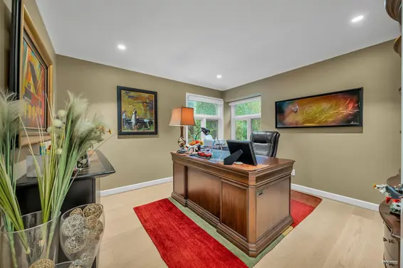 1578 Inglewood Avenue, West Vancouver For Sale - image 17