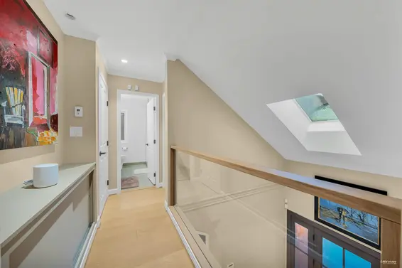 1578 Inglewood Avenue, West Vancouver For Sale - image 18