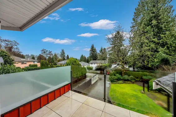 1578 Inglewood Avenue, West Vancouver For Sale - image 20