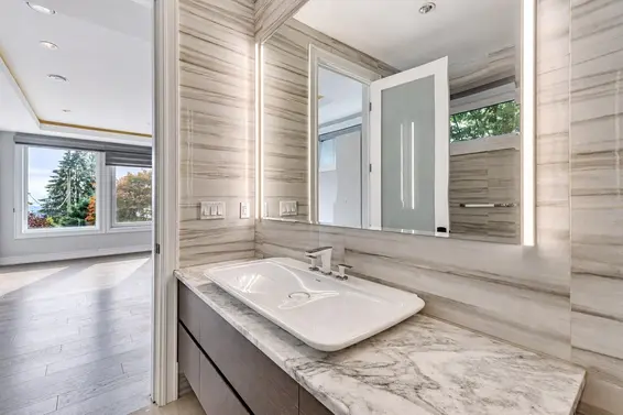 4816 Skyline Drive, North Vancouver For Sale - image 30