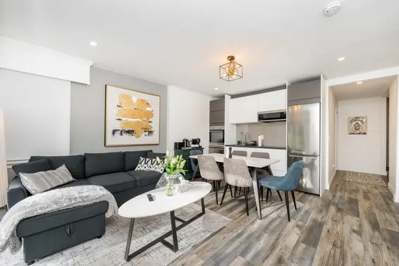 3245 Travers Avenue, West Vancouver For Sale - image 5