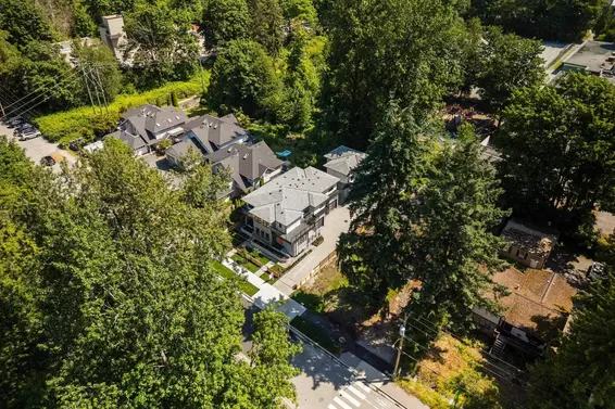 842 St. Denis Avenue, North Vancouver For Sale - image 31