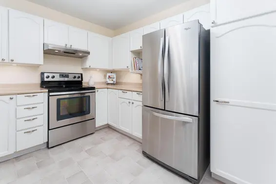 316 2800 Chesterfield Avenue, North Vancouver For Sale - image 11