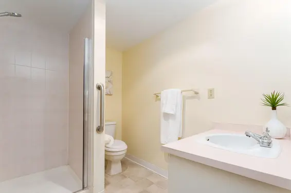 316 2800 Chesterfield Avenue, North Vancouver For Sale - image 13