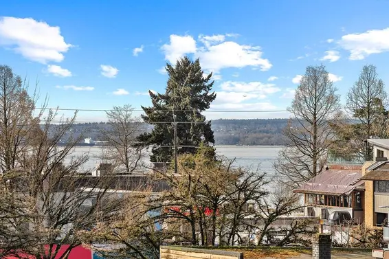 1465 Clyde Avenue, West Vancouver For Sale - image 28