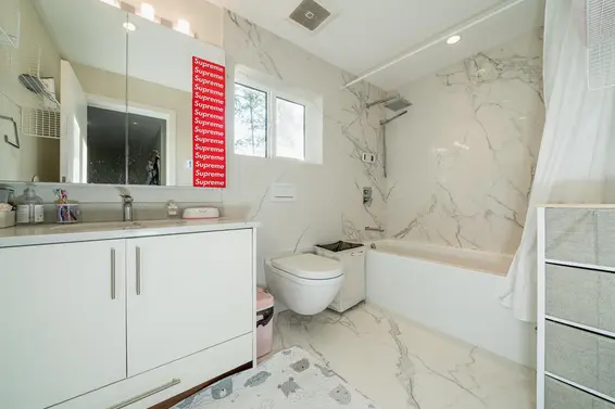 5290 Gulf Place, West Vancouver For Sale - image 25