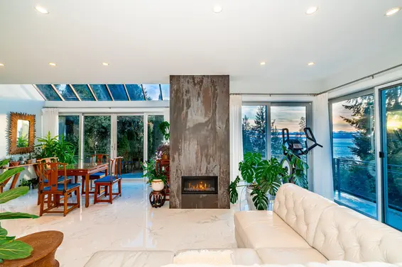 5290 Gulf Place, West Vancouver For Sale - image 9
