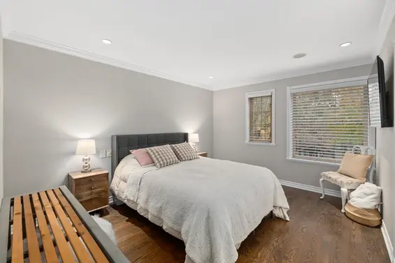 3135 Sunnyhurst Road, North Vancouver For Sale - image 20