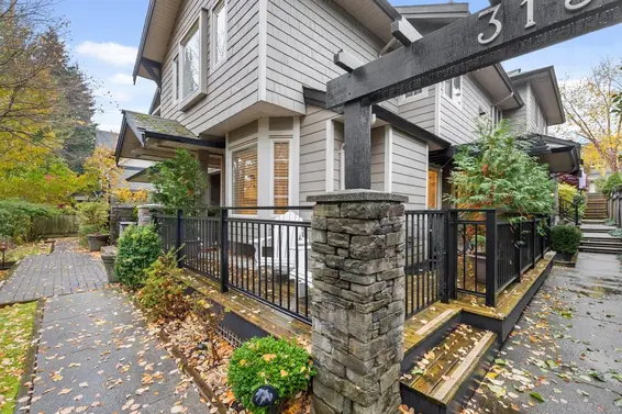 3135 Sunnyhurst Road, North Vancouver For Sale - image 29