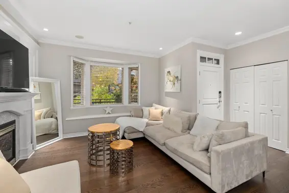 3135 Sunnyhurst Road, North Vancouver For Sale - image 6