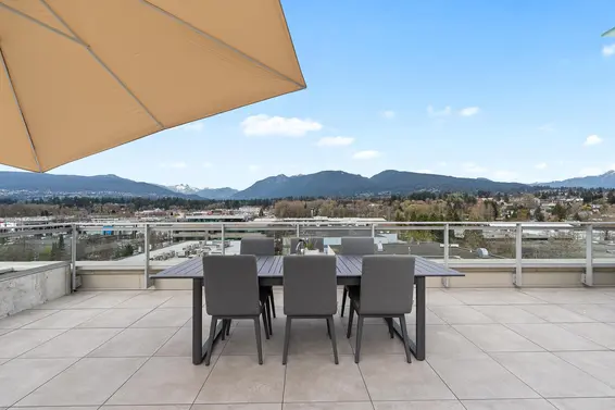 703 755 Harbourside Drive, North Vancouver For Sale - image 2