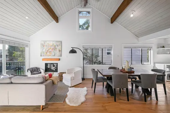 342 East 22Nd Street, North Vancouver