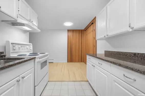 103 150 East 5th Street, North Vancouver For Sale - image 12