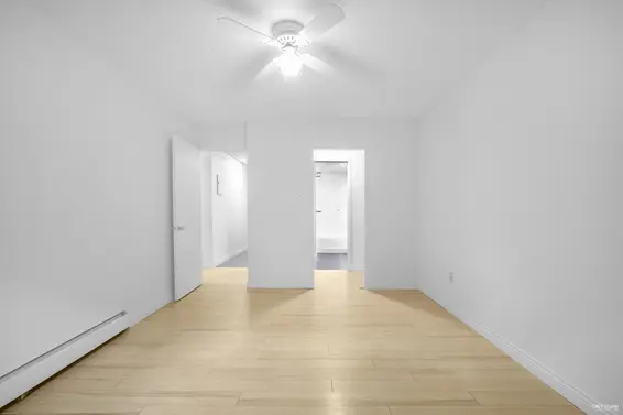 103 150 East 5th Street, North Vancouver For Sale - image 25